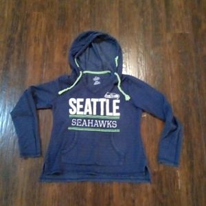 Seattle Seahawks Hooded Sweatshirt Womens Small Majestic Fan Fashion